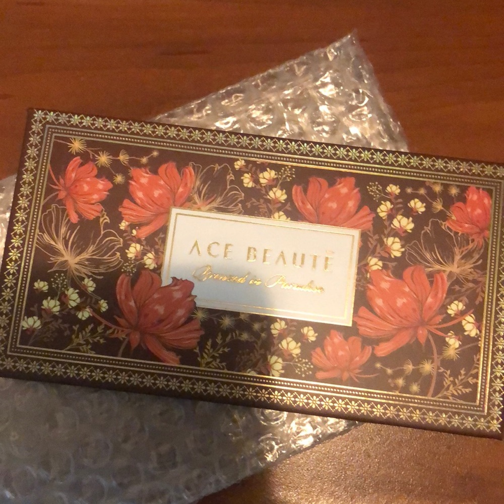 Ace beauty bronzed in paradise pallet